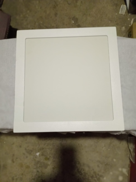 Luminária led pronta sobrepor