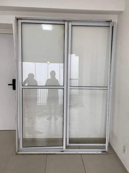 Porta de Aluminio